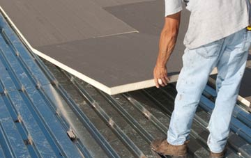 benefits of insulating Maxey flat roofing